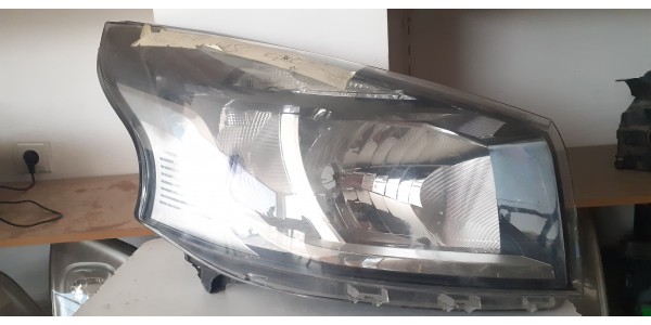 RENAULT TRAFİC 3 SAĞ (14/19) HALOJEN